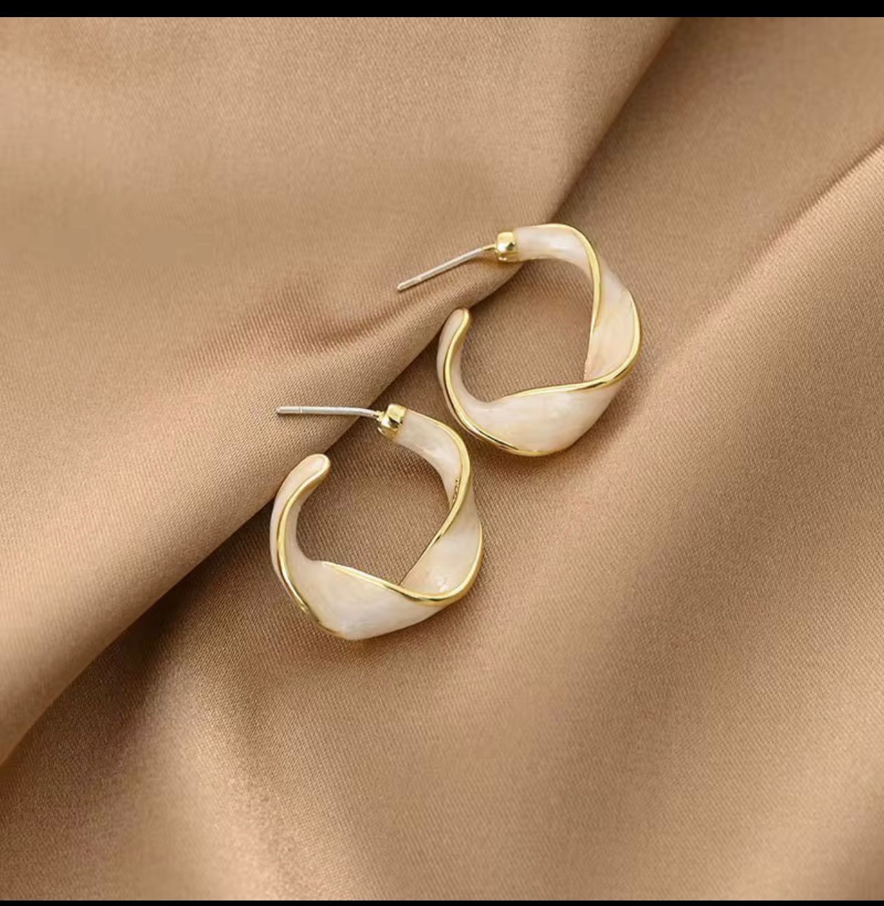 Pendientes de Aro Franceses